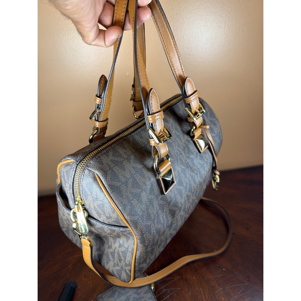 Michael Kors Signature Logo Satchel and Wallet Set Brown Tan Gold Hardware - Picture 9 of 15